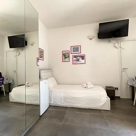 La 3*